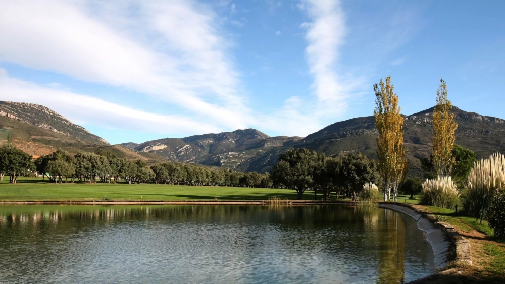 Vista panorámica del Club de Golf Nueno-Guara